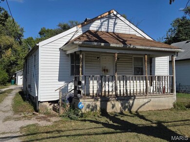 779 Mildred Ave unit Front and Rear house, East Saint Louis, IL 62206 - photo 2