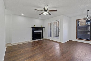 1205 Calico Ln unit 2212, Arlington, TX 76011 - photo 5