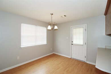 219 Haverhill Cir, Warner Robins, GA 31088 - photo 7