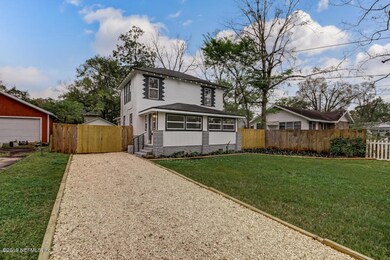 1110 Wycoff Ave, Jacksonville, FL 32205 - photo 5