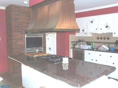 9 Ridgeway Ave, Oaklyn, NJ 08107 - photo 4