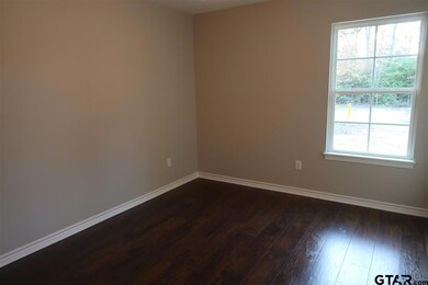 3220 Palestine St, Tyler, TX 75701 - photo 6