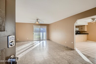 3145 S Orange Cir unit I, Mesa, AZ 85210 - photo 5