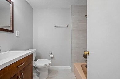 14 Mayberry Dr unit 8, Westborough, MA 01581 - photo 6