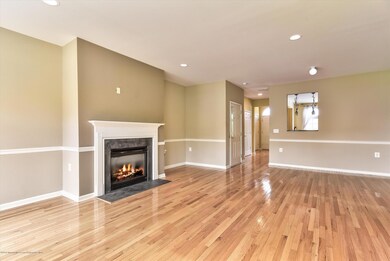 06-Living Room
