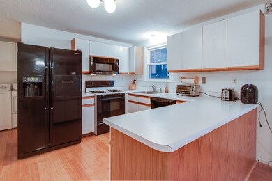 173 Hypine Rd, Dracut, MA 01826 - photo 3