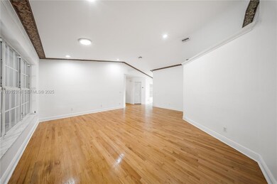 18405 SW 216th St, Miami, FL 33170 - photo 4