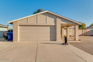 1104 W El Prado Rd, Chandler, AZ 85224 - photo 5