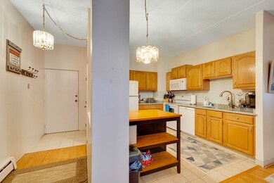 80 N Warren St unit 24, Woburn, MA 01801 - photo 5