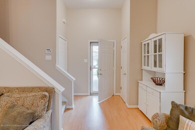 786-W-E-Ross-..snapsold-screen-191274-6