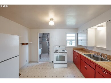 735 SE Atwood Ave, Corvallis, OR 97333 - photo 3