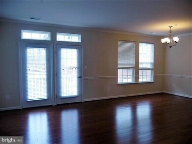 4760 Dane Ridge Cir unit 50, Woodbridge, VA 22193 - photo 2
