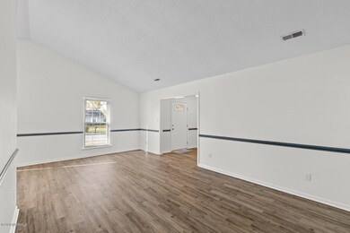 1007 Massey Rd, Jacksonville, NC 28546 - photo 6