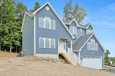 16 McDonald Ct, New Windsor, NY 12553 - photo 2