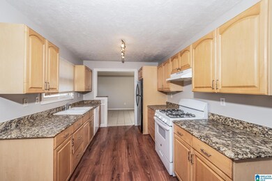 2708 7th St NE, Center Point, AL 35215 - photo 7