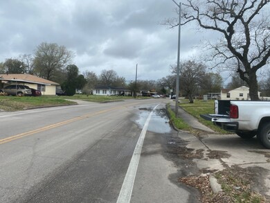 5107 Yellowstone Blvd, Houston, TX 77021 - photo 6