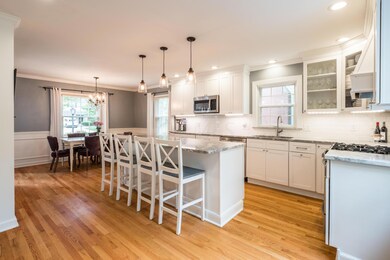 1877 Glenn Ave-15 - Copy
