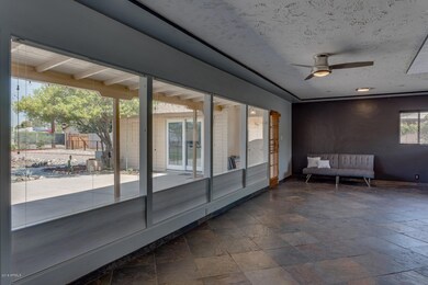 40_3424_N_16th_Ave__008_mls