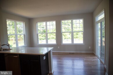 849 Pencoast Dr, Purcellville, VA 20132 - photo 4