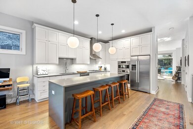 1021 N Honore St unit 1, Chicago, IL 60622 - photo 7