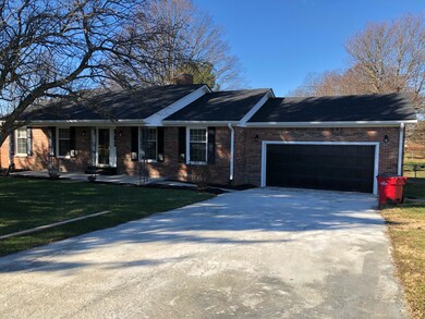 821 Hickman Hill Rd, Frankfort, KY 40601 - photo 2