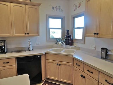 539 Danbury Dr, Oswego, IL 60543 - photo 3