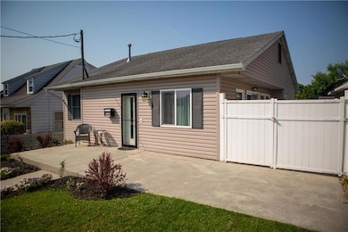 1026 Crawford St, Bethlehem, PA 18017 - photo 3