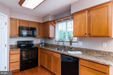 8706 Pine Meadows Dr, Odenton, MD 21113 - photo 7