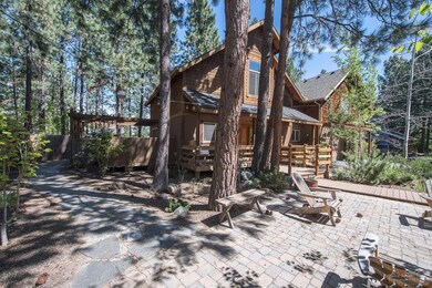 19560 E Campbell Rd, Bend, OR 97702 - photo 3