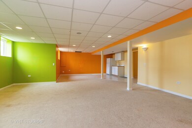 2611 Salt Meadow Rd, Naperville, IL 60564 - photo 4