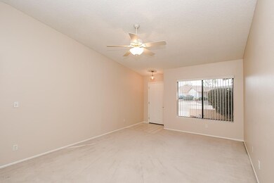 696 W Shawnee Dr AZ-4