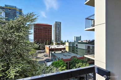 Royal Crest unit 801, Seattle, WA 98121 - photo 7