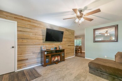 2265 E Fair Oaks Dr photo 1