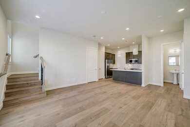 5912 Haring Ln, Houston, TX 77091 - photo 4