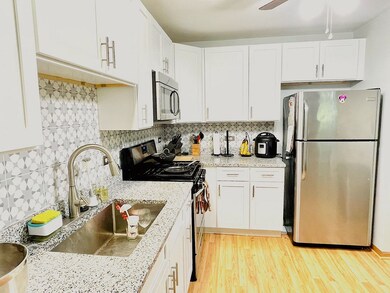 1823 Grove Ave unit 76C182, Schaumburg, IL 60193 - photo 6