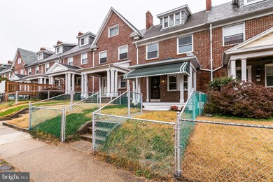 605 N Augusta Ave, Baltimore, MD 21229 - photo 2