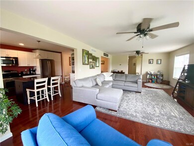 855 Fieldstone Trail, Easton, PA 18040 - photo 7