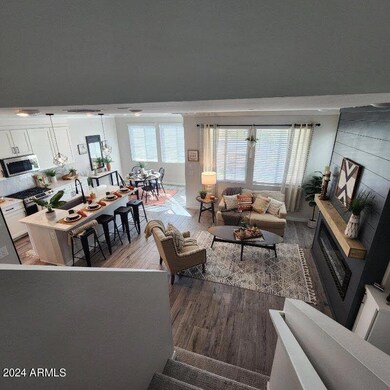 Overview Living Area