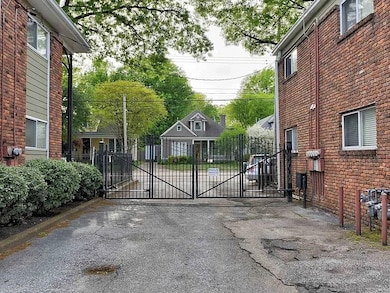 210 S Mclean Blvd, Memphis, TN 38104 - photo 5