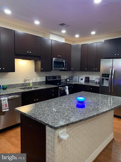 915 N Patrick St unit 203, Alexandria, VA 22314 - photo 5