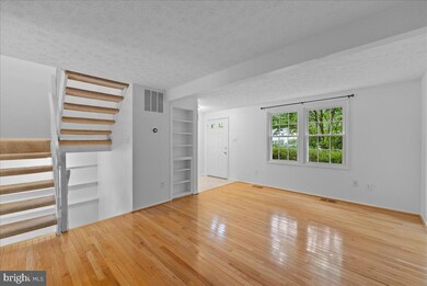 11537 Ivy Bush Ct, Reston, VA 20191 - photo 7