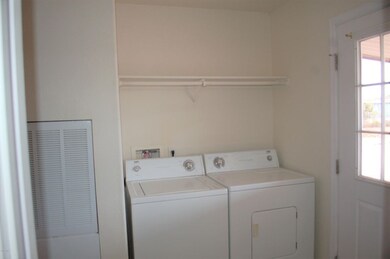 04 Laundry