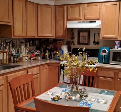 30 Oxford Ave, Dudley, MA 01571 - photo 3