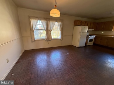 309 Laurel Ave, Fredericksburg, VA 22408 - photo 5