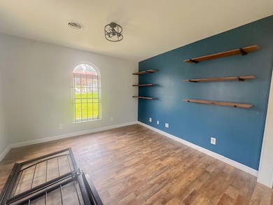 800 E Quitman St, Iuka, MS 38852 - photo 4