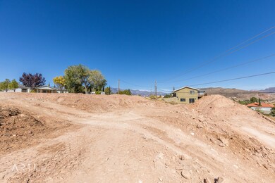 1715 S Chaparell Dr - JPeart (2 of 7)