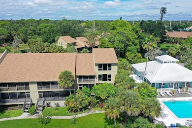 5369 Lake Arrowhead Trail unit 17A, Sarasota, FL 34231 - photo 3