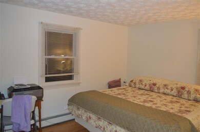 99 Auburn Rd, Londonderry, NH 03053 - photo 3