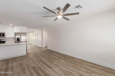 8228 N 9th St, Phoenix, AZ 85020 - photo 5