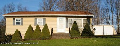 422 Gravity Rd, Lake Ariel, PA 18436 - photo 7